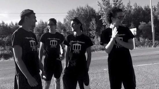 加拿大跑者创造世界纪录 跑步机24小时狂奔26