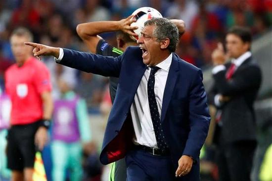 葡萄牙主帅:谁说我们不配决赛?宁可0-0夺冠_2