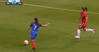 法国女足第一球