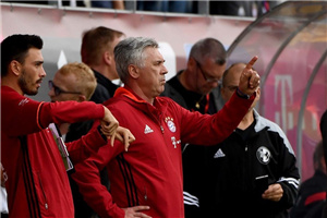 热身赛-罗本进球伤退 里贝里破门拜仁4-3险胜