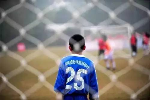 竞彩足球混合过关投注_仁怀日报