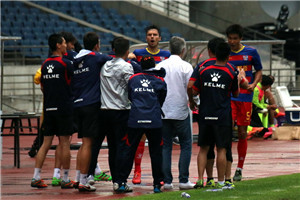 中甲-拉基奇破门王选宏头槌 黄海客场2-1新疆