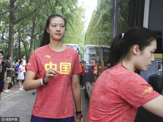 中国女排出征里约