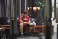 顶替侯志慧的强人来了！孟苏平万里赴约只为夺金