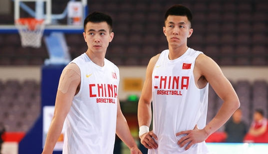 梦之队球员赞中国后卫:最凶狠