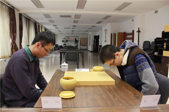 国内棋战时越柯洁赛前行礼