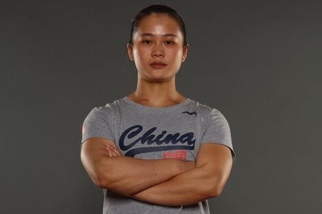 女举迟到的首金!绝对王者邓薇