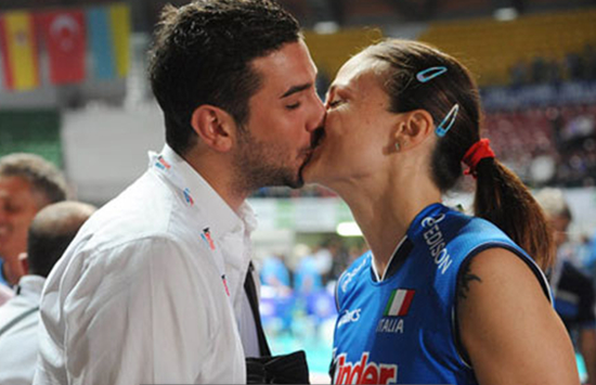 伦敦奥运会，意大利女排名将德尔科尔赛后接受了男友的现场求婚