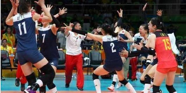 中国女排胜巴西进决赛