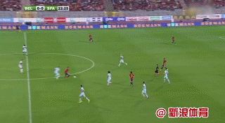 莫拉塔受伤离场