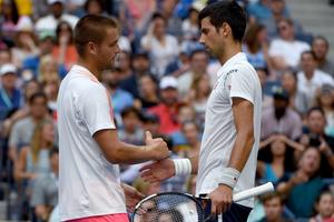 美网小德仅打6局再收退赛礼进16强 西里奇遭横扫