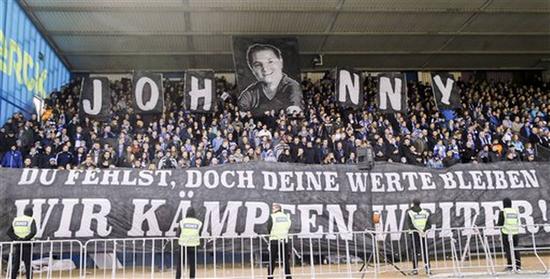 ��ķʩ�������Լ���ڶ�Ĭ˹