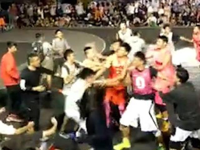 网友全程记录吴悠冲突