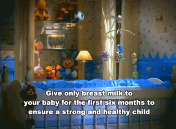 自己颠球的婴儿巨星