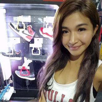 36E乳神竟是篮球好手