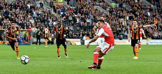 桑切斯错过点球机会