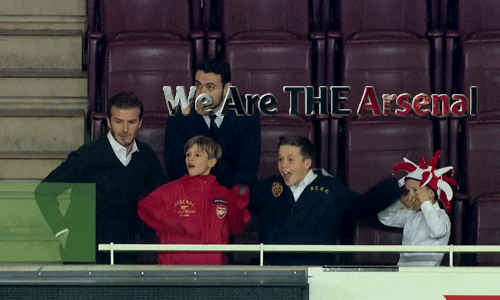 耶~~~爸爸你怎么不开心？