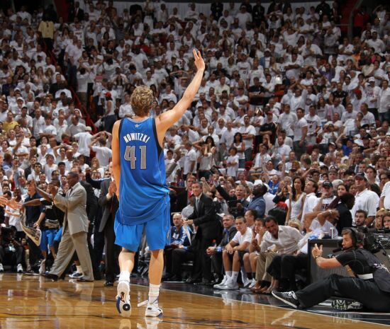 昨天的答案~“天王”诺维茨基