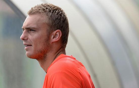 西莱森在训练课受伤