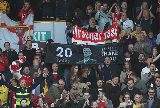 阿森纳球迷感谢温格的贡献