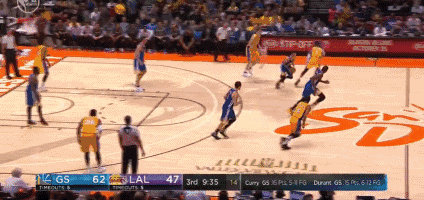 险些失误的那次背传