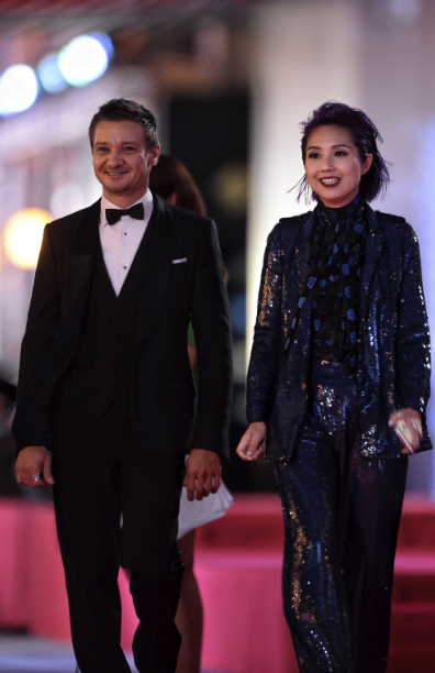 世界明星赛众星闪耀红毯_手机新浪网