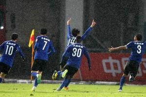 中超-马修斯赵荣亨破门 永昌2-0建业仍排名垫底