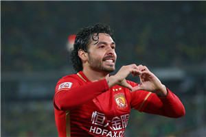 新华社评中超最佳阵容 本土占据6席恒大5人入选