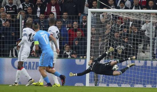 哈姆西克破门瞬间