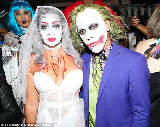 汉密尔顿与拉拉-安东尼合影