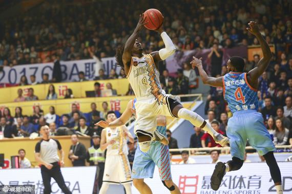 16-17赛季CBA联赛 青岛 85-102 广厦_直播间_手机新浪网