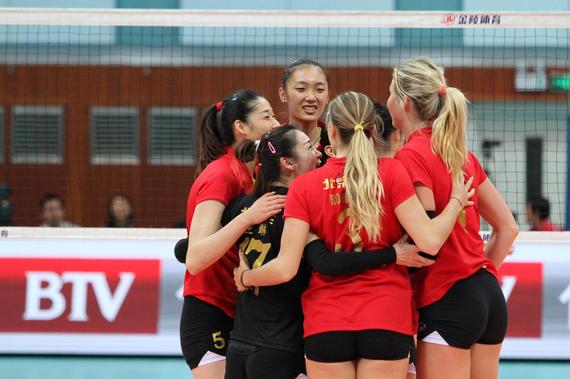 女排联赛第2轮5场视频直播结束 四川3-0八一_
