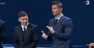 C罗鼓掌不停 梅西：有你支持我就够了