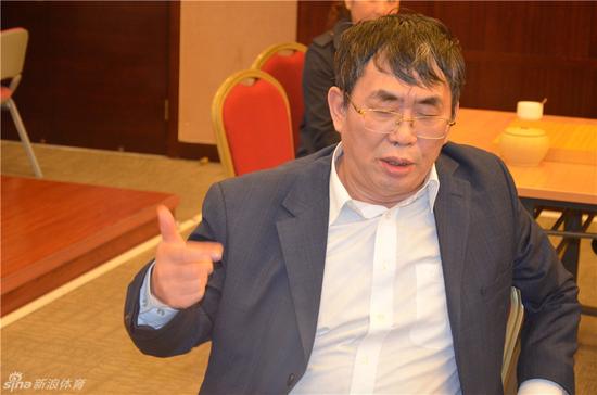 聂卫平:国足实在太差劳民伤财 里皮也不灵_棋