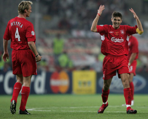 伊斯坦布尔之夜杰拉德挺身而出，用进球吹响了反击号角