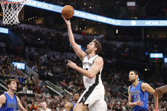 16/17赛季NBA常规赛 马刺 97-96 雄鹿_直播间_手机新浪网