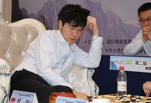 每天面对残酷的胜负已经很辛苦了