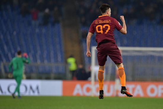 沙拉维庆祝进球