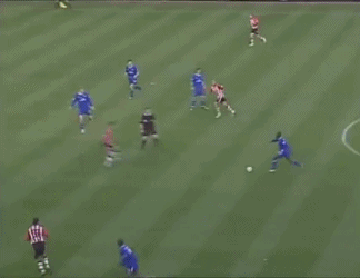 古德约翰森触球3次，传2脚射1脚，破门