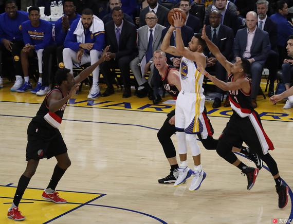 16/17赛季NBA常规赛 开拓者 117-125 勇士_直播间_手机新浪网