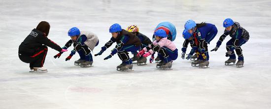 北京师范大学实验小学的 “冰雪进校园”