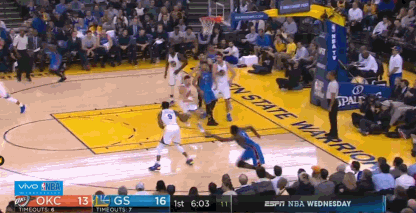 8助3断库里今天给kd让路 6中2?又见这日天神技_nba