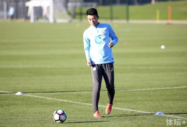 恒大更新亚冠名单:试训曼城小将入选 号码微调