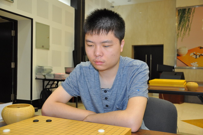 党毅飞李钦诚正式晋升九段 中国围棋九段已42位
