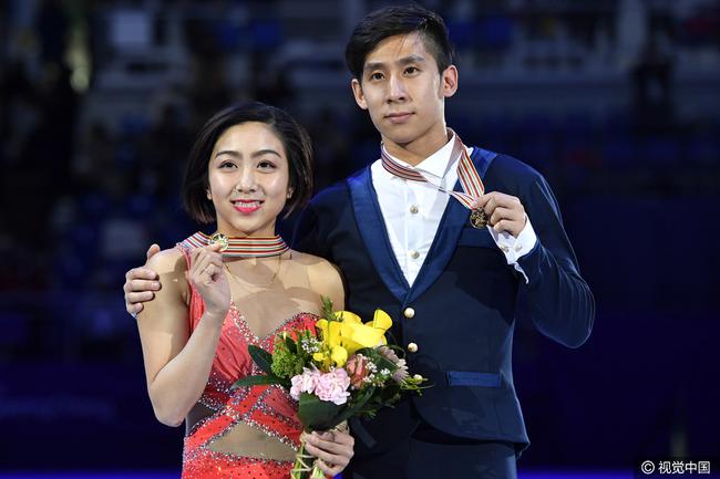 隋文静\/韩聪卫冕四大洲 隋文静韩聪复出复出完美演绎自己的故事 - 米尔体育网