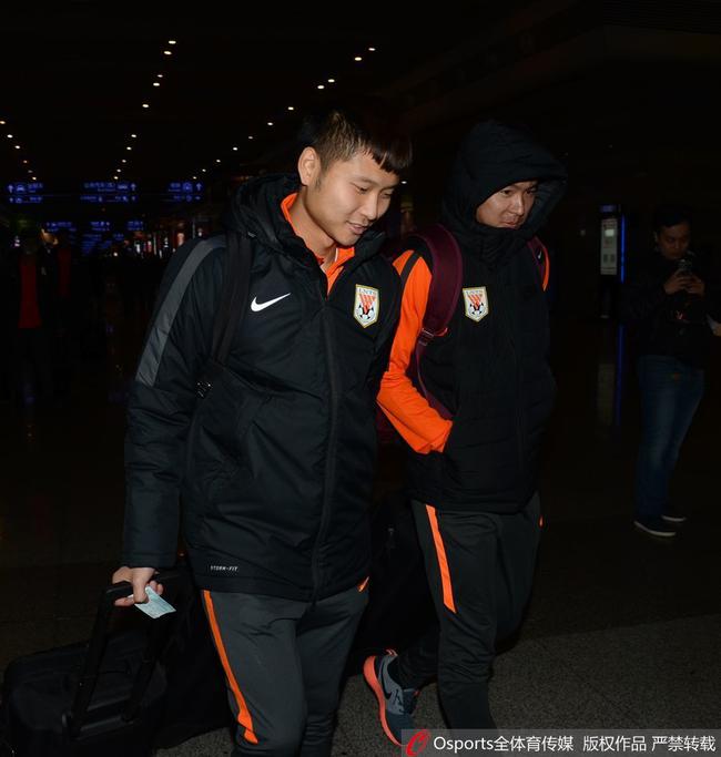 直播吧足球:王子娱乐城 金山软件向傅盛转授猎