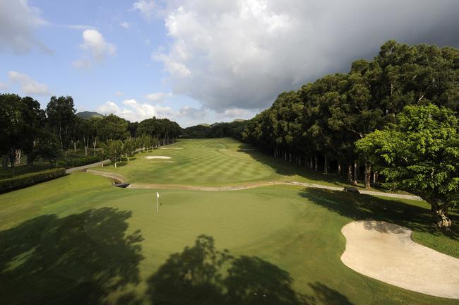 香港高尔夫球一景