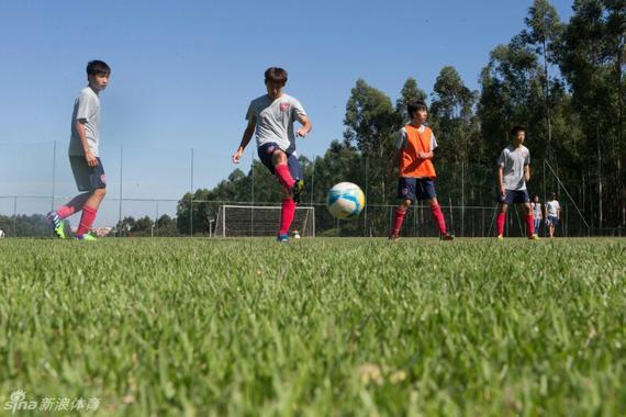 老甲A球员扎根青训 王光伟:不让长春苗子再流