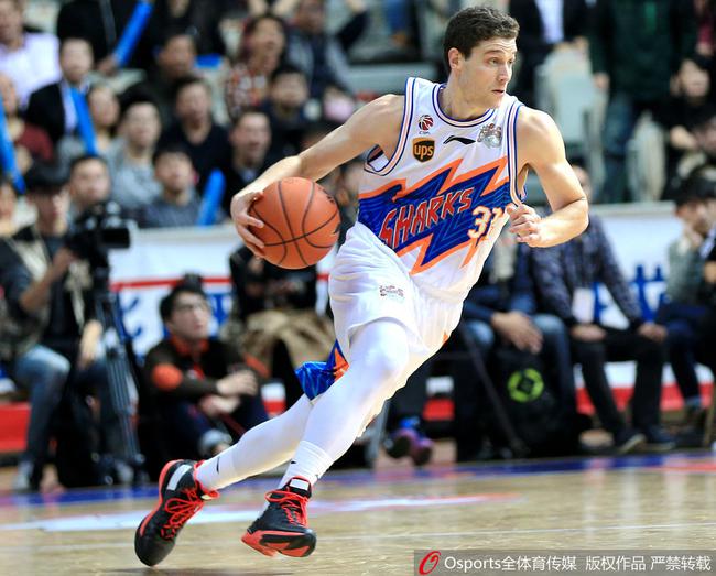 弗雷戴特:体能没问题 晚上争取获胜_CBA_新浪竞技风暴_新浪网