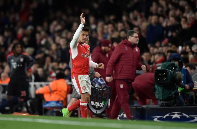 阿森纳欧冠遭5球血洗 桑切斯在替补席上笑|图_